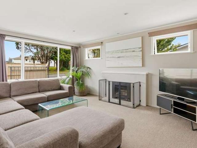 House for sale in Omokoroa, Bay Of Plenty