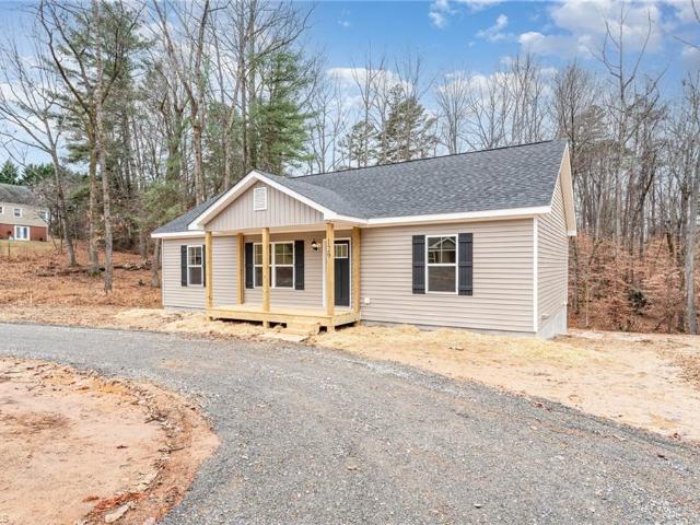 House for sale in Elkin, North Carolina