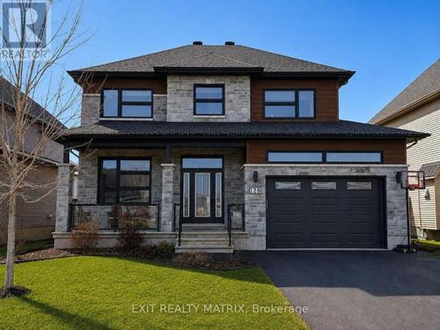 House for sale in Russell, Ontario