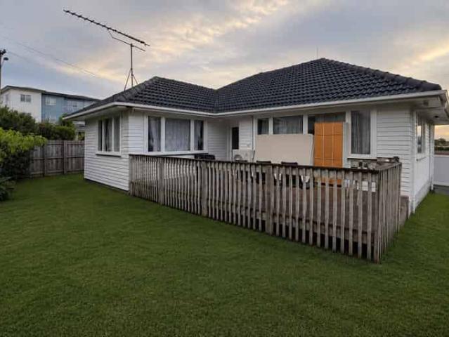 House for rent in Hillsborough, Oroua County