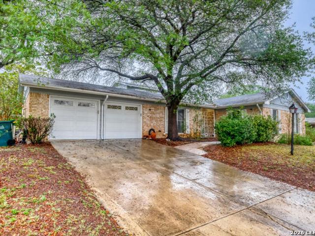 House for sale in Universal City, Texas
