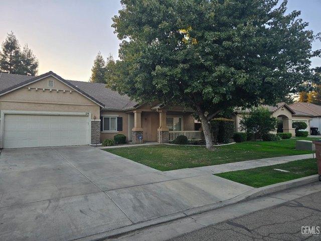 House for sale in Visalia, Tulare County