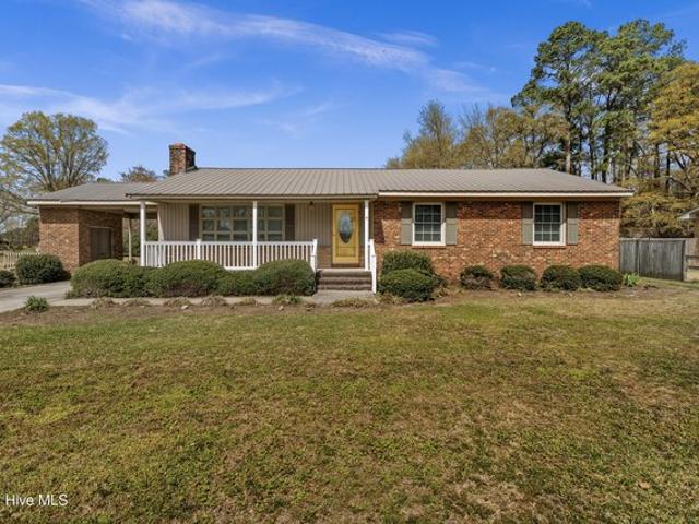 House for sale in Mount Olive, North Carolina