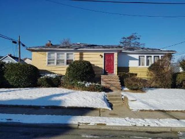 House for sale in Queens County, New York