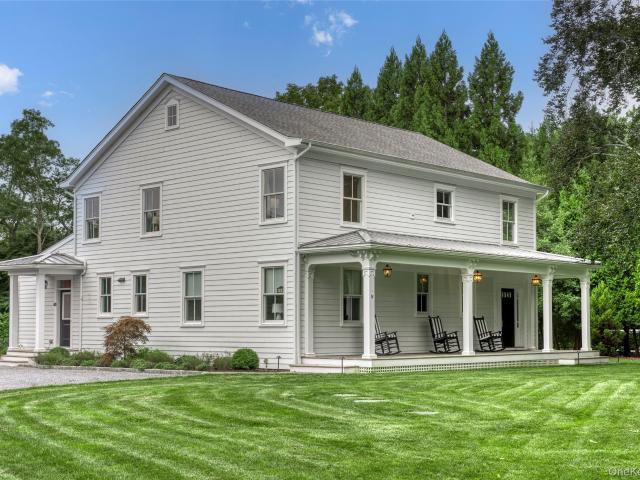 House for sale in Remsenburg-Speonk, Town of Southampton