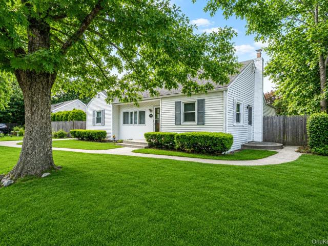 House for sale in North Patchogue, Town of Brookhaven