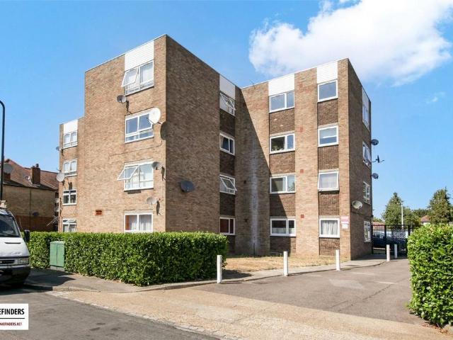 Apartment for rent in South Chingford, Greater London