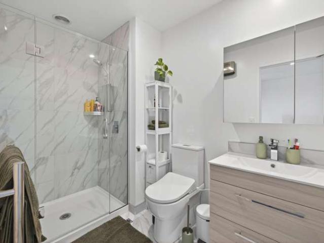 Townhouse for sale in Heathcote, Canterbury