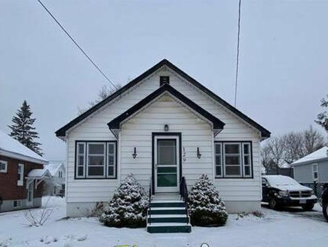 House for sale in Sault Sainte Marie, Ontario
