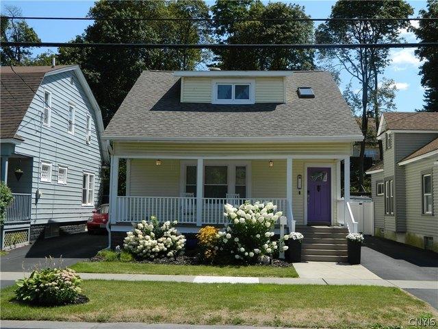 House for sale in Syracuse, New York