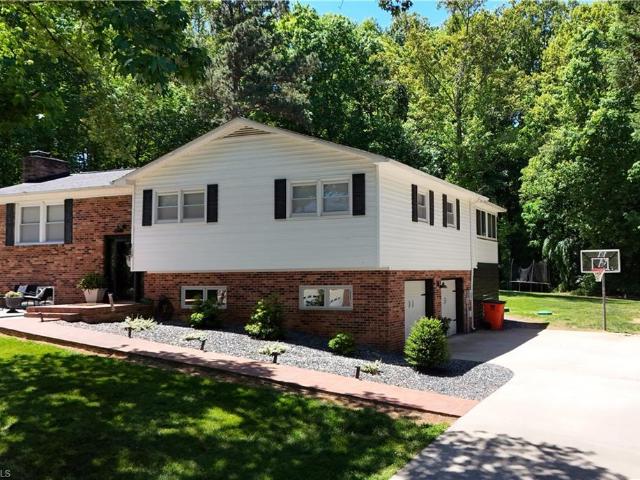 House for sale in Pilot Mountain, North Carolina