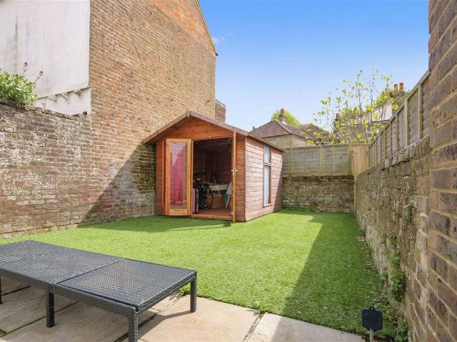 Apartment for rent in West Worthing, Worthing
