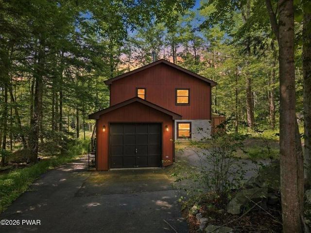 House for sale in Hamlin, Pennsylvania