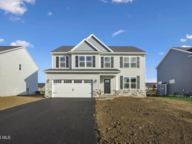 House for sale in Perrysburg, Ohio