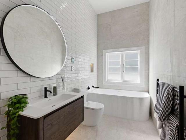 House for sale in Devonport