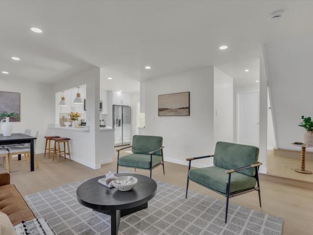 Townhouse for sale in San Pablo, California