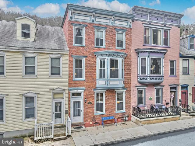 Townhouse for sale in Jim Thorpe