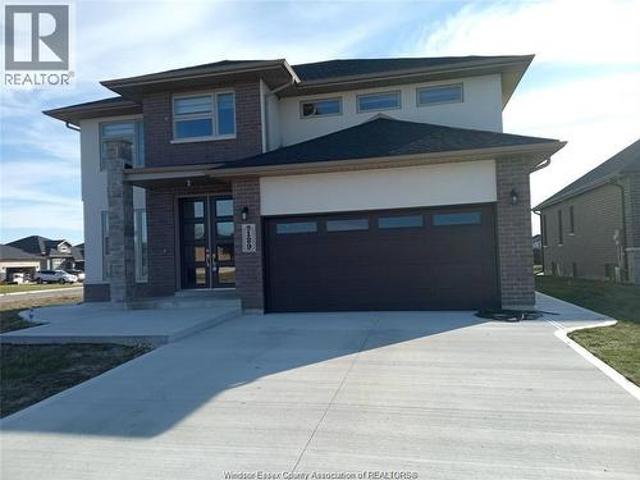 House for sale in Amherstburg, Ontario