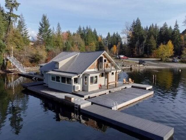 Property for sale in Clayoquot, British Columbia