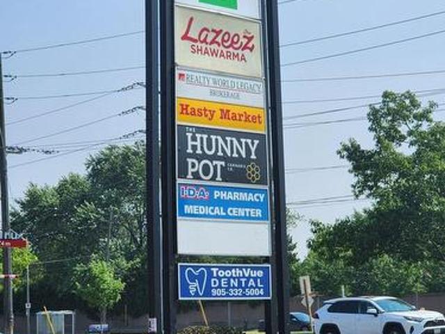Commercial for rent in Burlington, Ontario