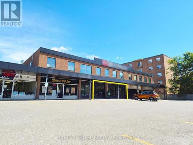 Commercial for rent in Orangeville, Central Ontario