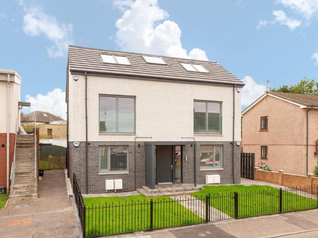 Apartment for rent in Burdiehouse, City of Edinburgh