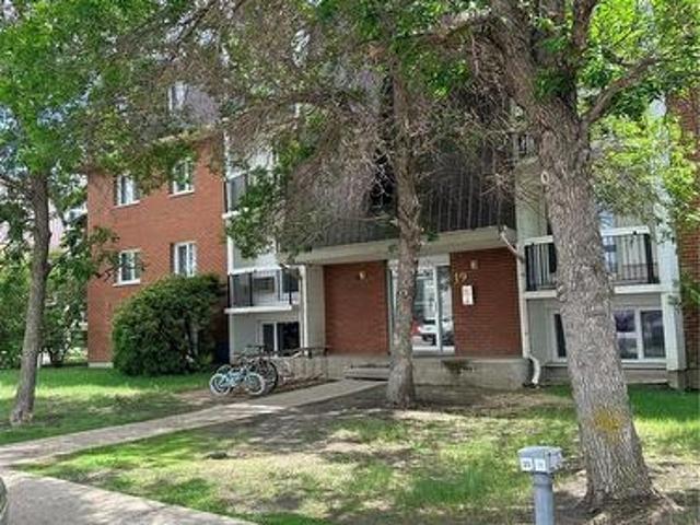 Condo for sale in Hillsdale, Regina