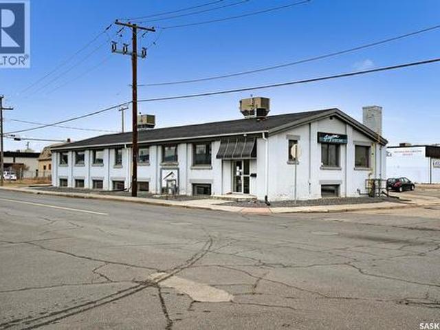 Commercial for rent in Regina, Saskatchewan
