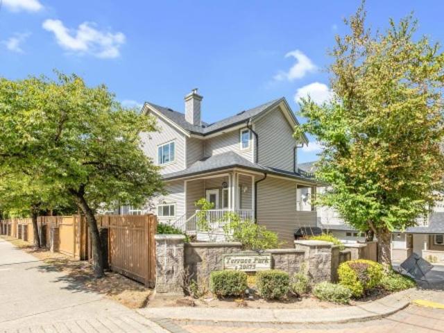Townhouse for sale in Walnut Grove, British Columbia