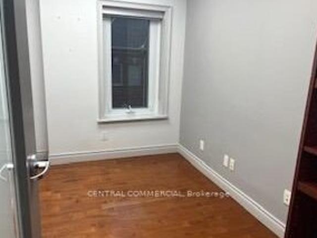 Office for rent in York, Ontario