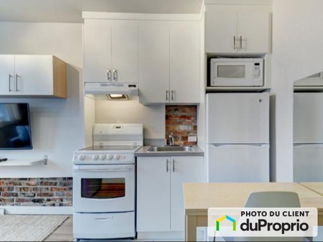 Apartment for rent in Centreville, Québec