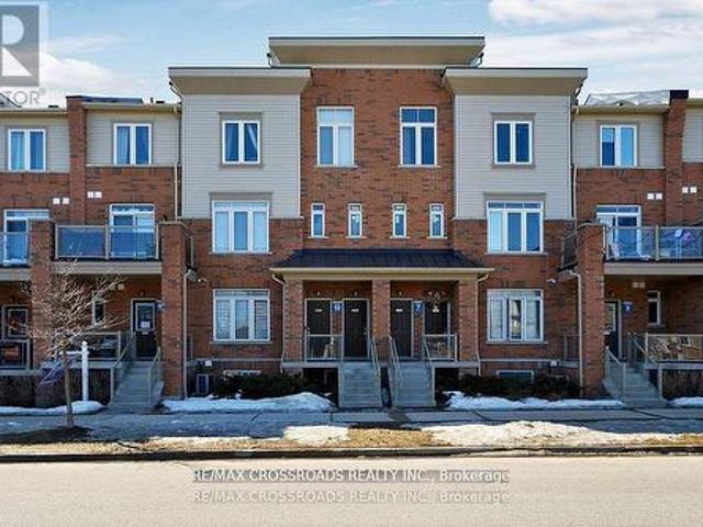 Townhouse for sale in Durham, Ontario