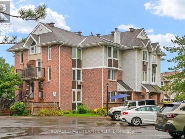 Condo for sale in College, Ottawa