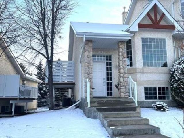 Townhouse for sale in Wedgewood, Alberta
