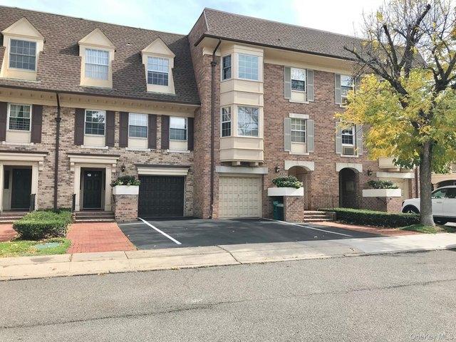 Condo for sale in Queens, Arverne