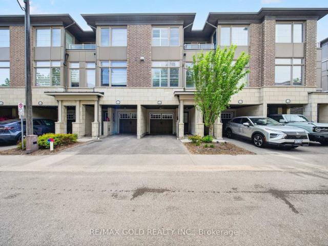 Townhouse for sale in Woburn, Ontario