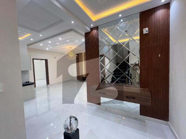 House for sale in لاہور, لاہور ڈویژن