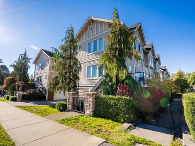 Townhouse for sale in Edmonds, Burnaby