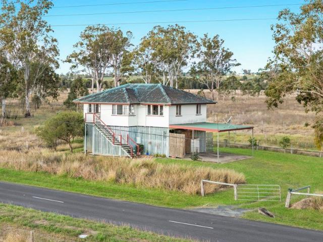 Cottage for sale in Toombul, Queensland
