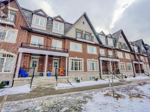 Townhouse for rent in Woburn, Ontario
