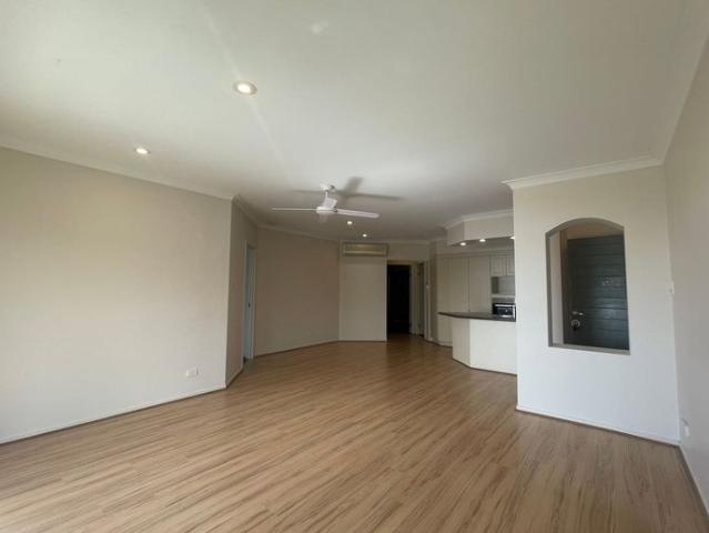 Townhouse for rent in Kings Creek, Queensland