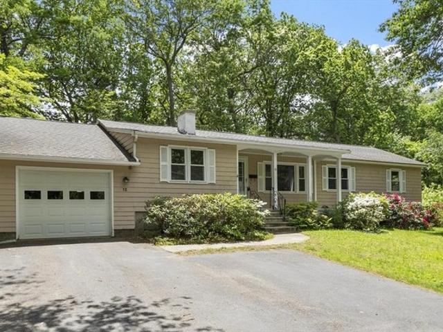 House for sale in Chelmsford, Massachusetts