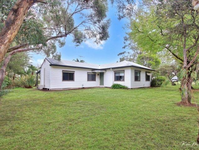 House for sale in Camerons Creek, Victoria
