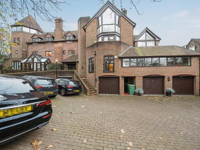Apartment for rent in London Borough of Camden, Greater London