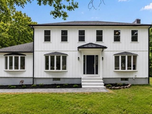 House for sale in Medway, Massachusetts