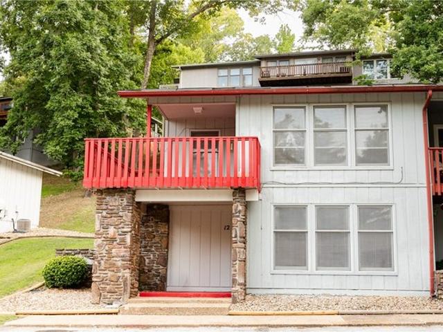 Townhouse for sale in Ark