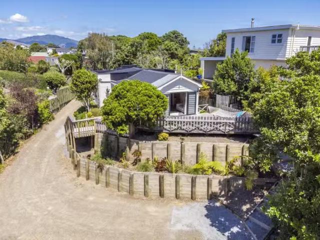 House for sale in Paraparaumu, Wellington