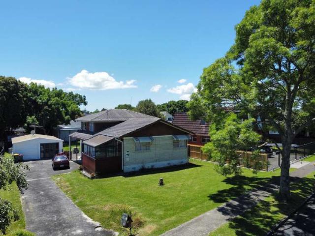 House for sale in Papakura