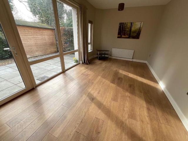 Townhouse for rent in Ballymacash, Lisburn