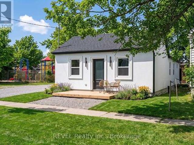 House for sale in Niagara, Ontario